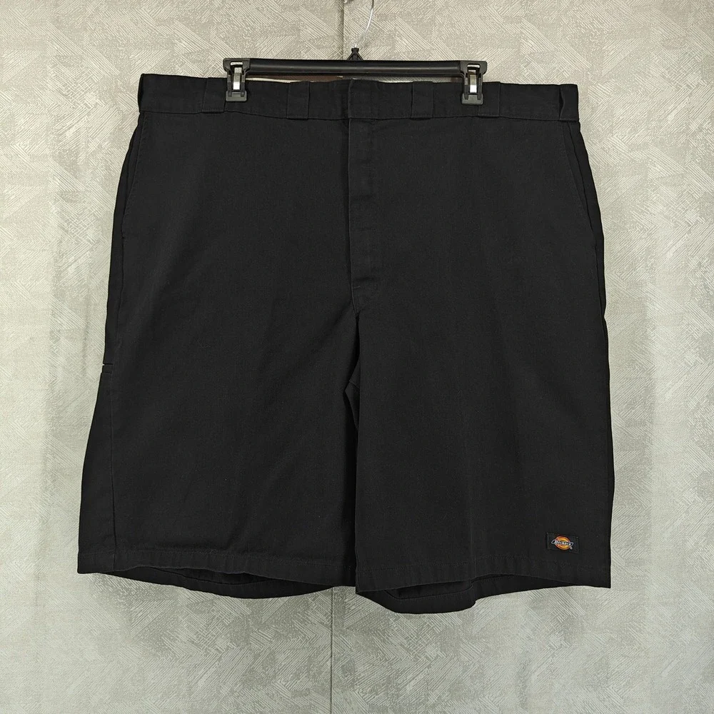 Dickies Loose Fit Shorts Mens 48 Black Multi Pocket Workwear Cargo Flat Front